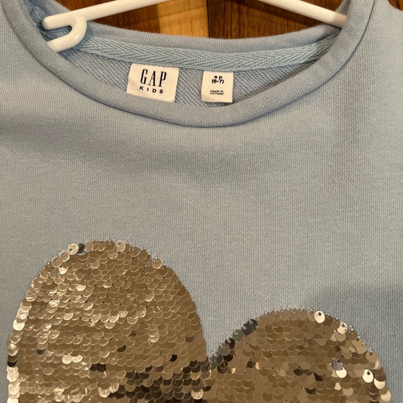 GAP. Size S (6-7). Blue sequin silver/white heart tunic sweater dress - Picture 4 of 8